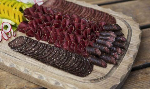Wurstspezialitäten aus bio-regionaler Erzeugung Daniel Delang