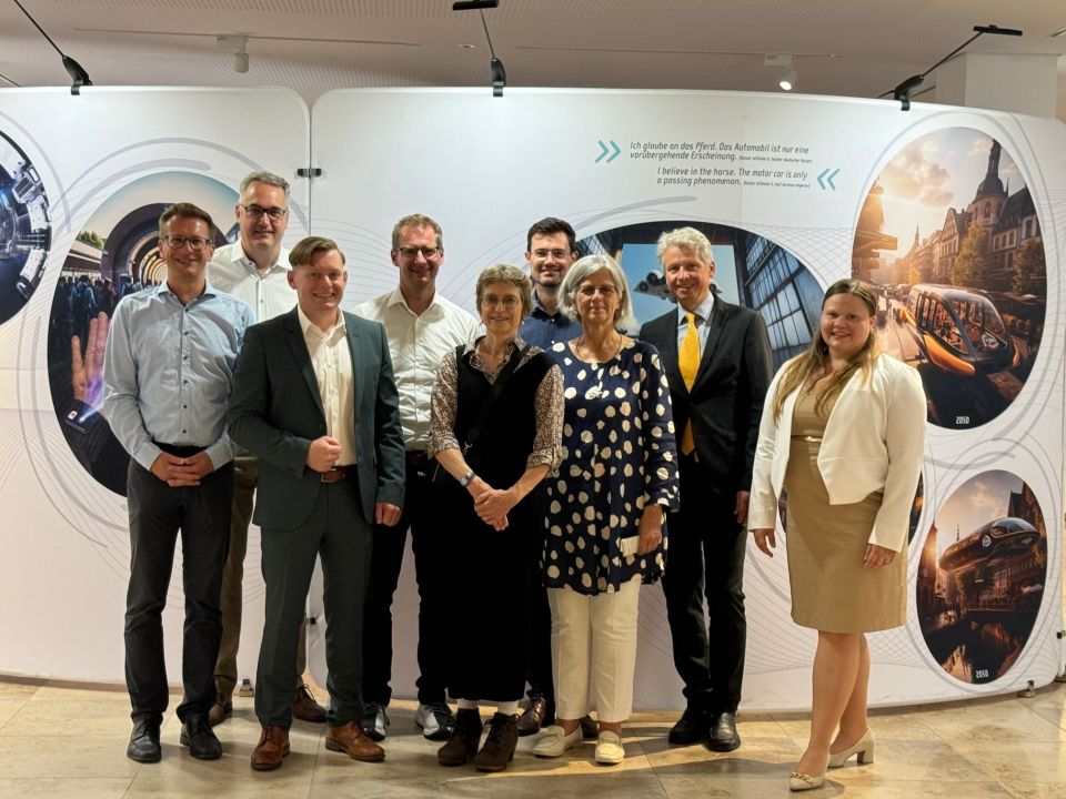 Eröffnung Ausstellung Futur2_Bild 13_M.Bösl