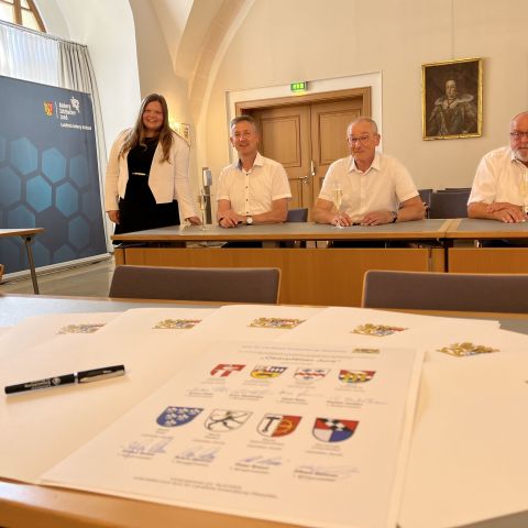 Historischer Tag Unterzeichnung Kooperationsvertrag ILE Süd 