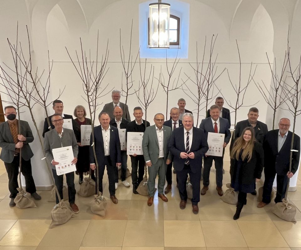 BGM mit Bäumen ILE Anerkennungsfeier